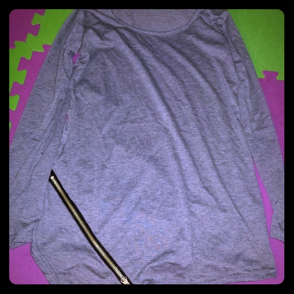 Gray asymmetrical long sleeved shirt